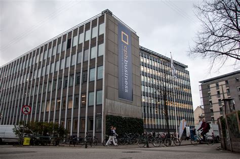Copenhagen Business Academy .